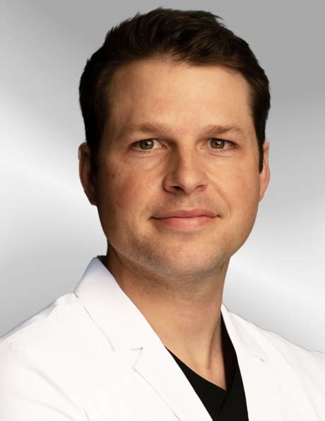 dr. shane mcdaniel plastic surgery